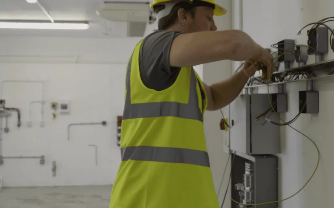 Connecting customers and offices for Electrical Courses with 3CX